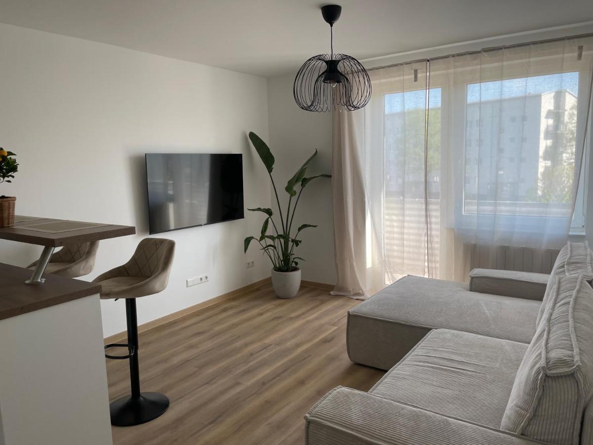 Neue Stilvolle 2-Zimmer Wohnung Im Zentrum Von ウォルフスブルク エクステリア 写真