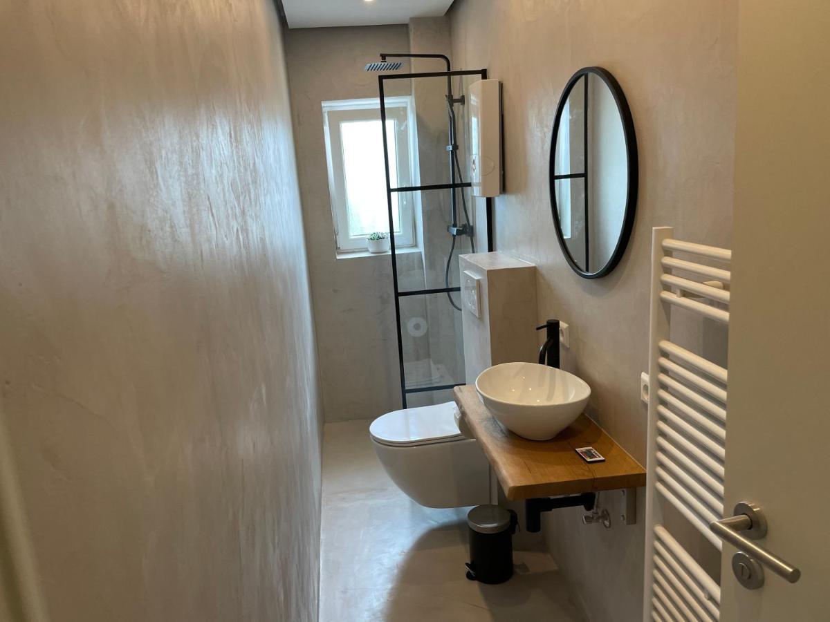 Neue Stilvolle 2-Zimmer Wohnung Im Zentrum Von ウォルフスブルク エクステリア 写真