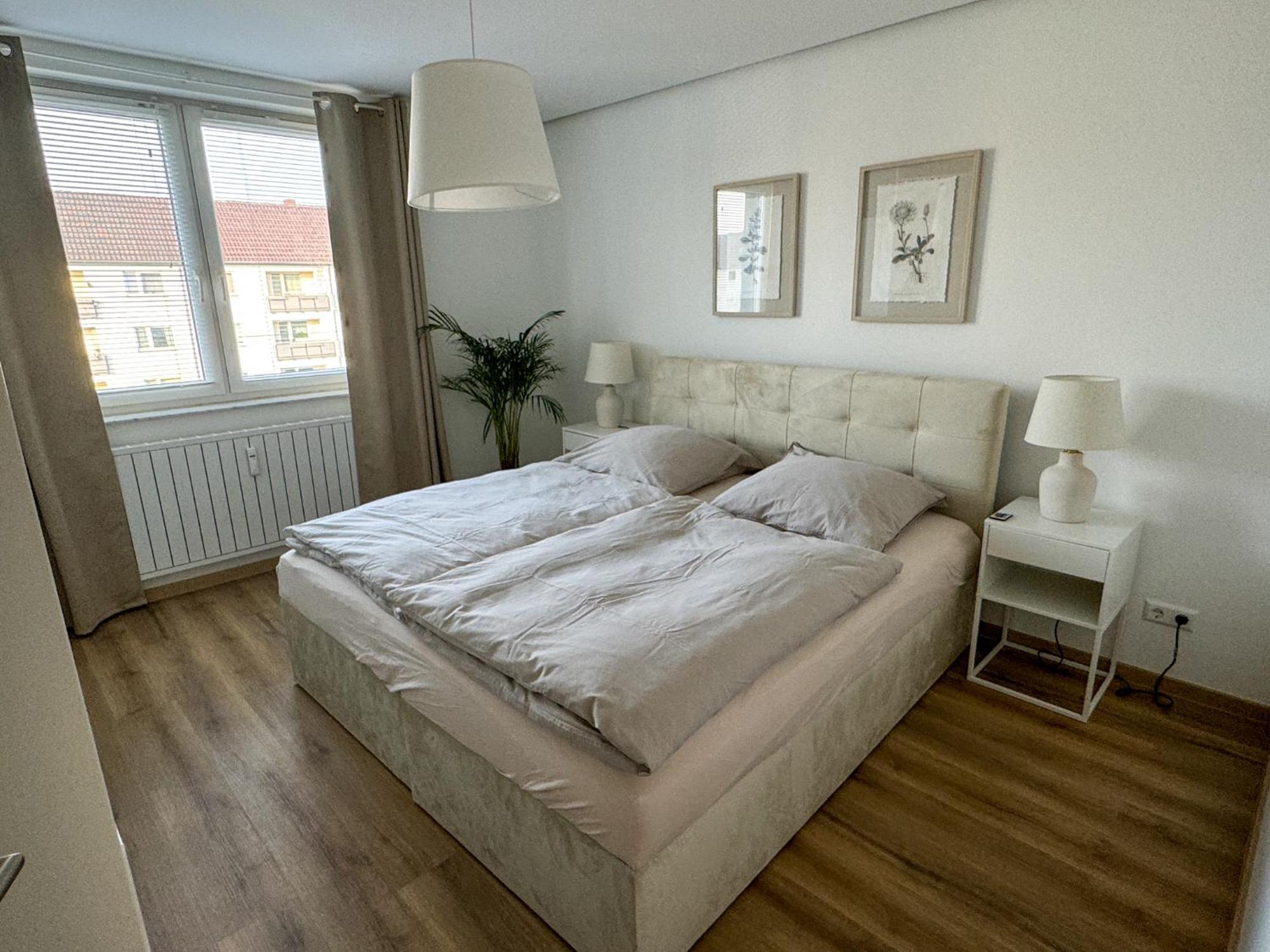 Neue Stilvolle 2-Zimmer Wohnung Im Zentrum Von ウォルフスブルク エクステリア 写真